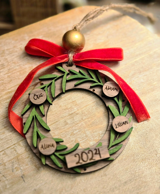 2024 Wreath Family Ornament