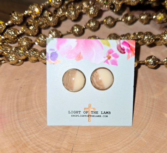 Cream/Wood Studs