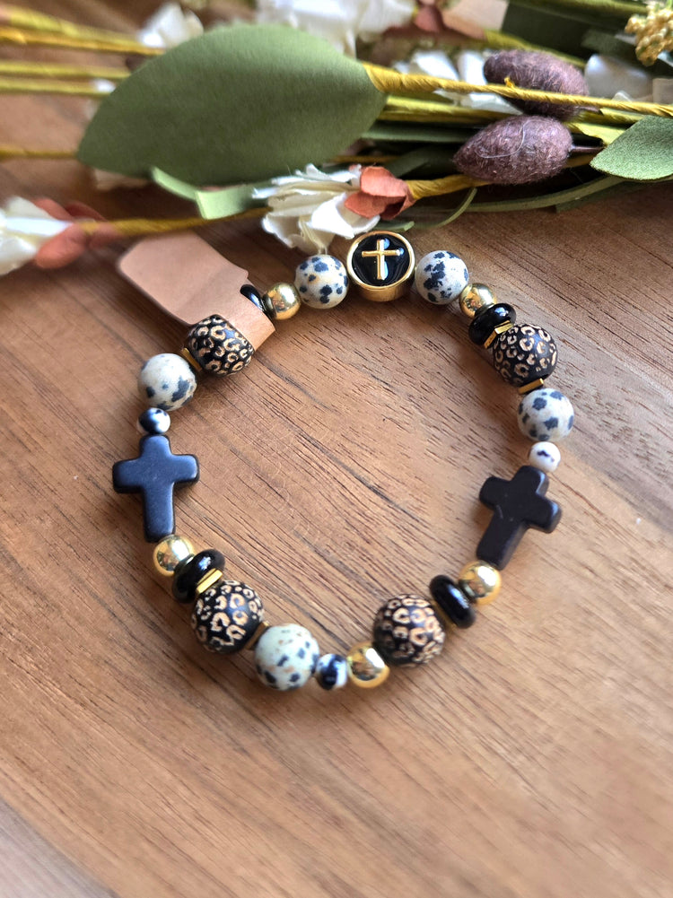 Courageous Hope Cross Bracelet